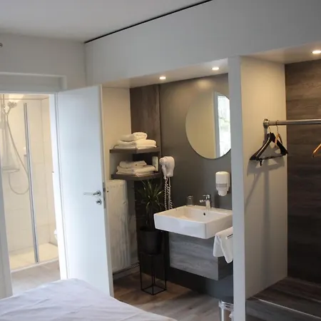 Meyerhof Heiligenrode 3*